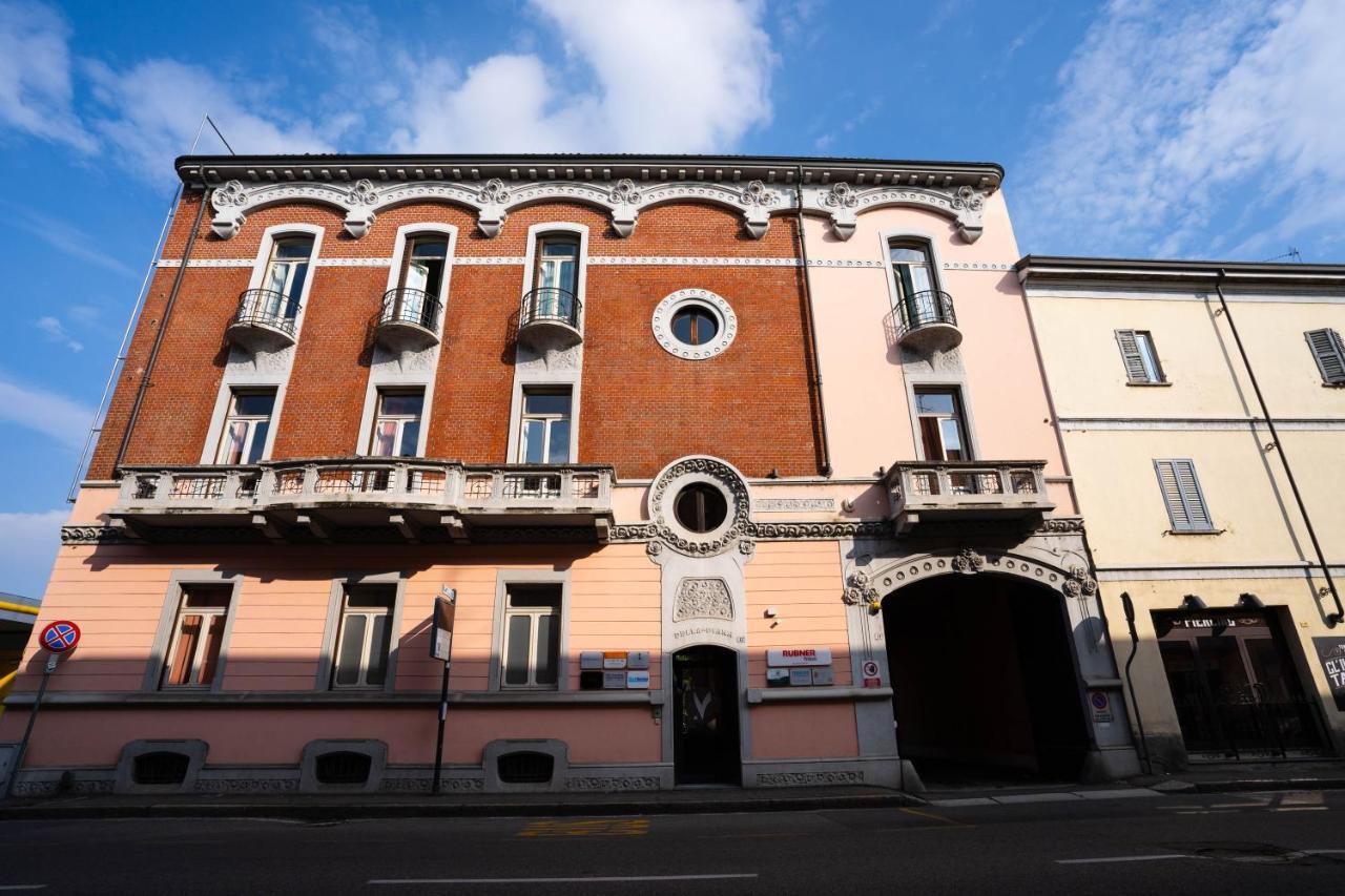 V12 Apartments - Vittoria 12 Novara Zewnętrze zdjęcie